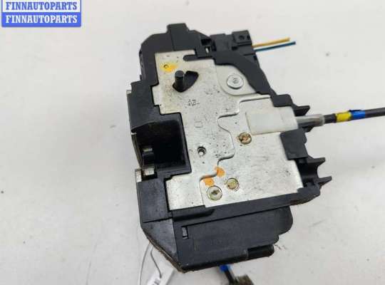 купить Замок двери задней правой на Nissan Note