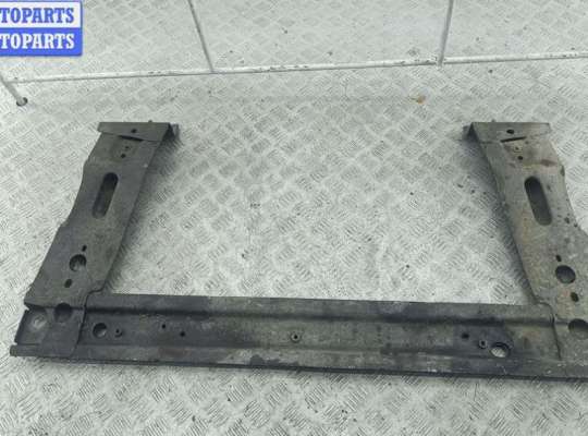 купить Балка под радиатор на Renault Scenic II (2003-2009)