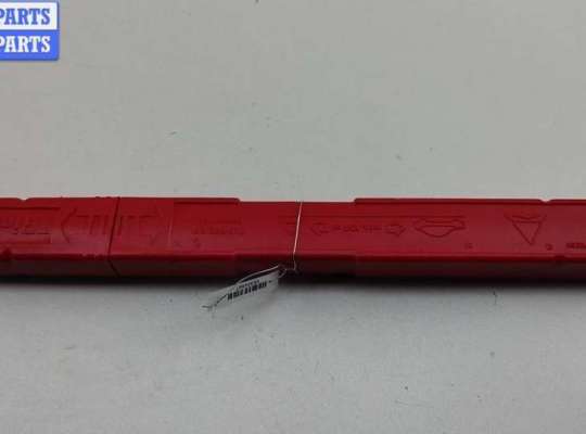 Знак аварийной остановки на Audi A4 (8E/8H, B7)