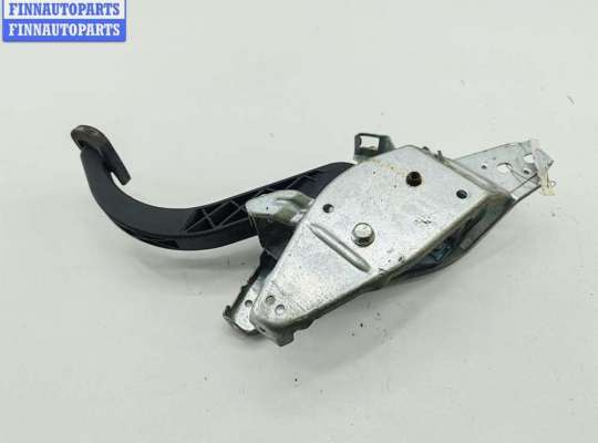 купить Педаль сцепления на Opel Astra H (2004-2009)