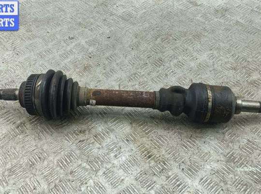 купить Полуось передняя левая на Citroen Xsara Picasso