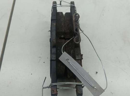 Колодки тормозные задние FO1871384 на Ford C-Max