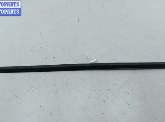 купить Молдинг стекла двери передней левой наружный на Ford Focus II (2004-2011)