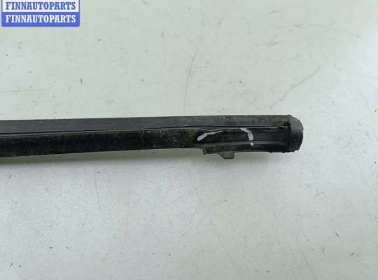 купить Молдинг стекла двери передней левой наружный на Ford Focus II (2004-2011)