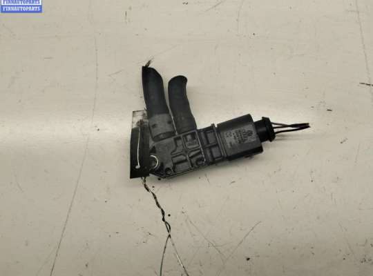 купить Датчик давления выхлопных газов на Volkswagen Passat B6