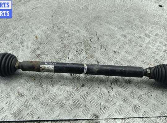 купить Полуось передняя правая на Volkswagen Passat B6