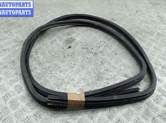 купить Уплотнитель двери передней левой на Renault Kangoo I (1998-2008)