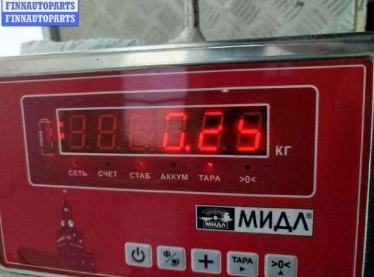 купить Накладка двери задней левой на Volkswagen Passat B5