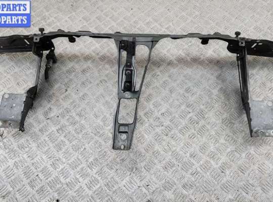 Рамка передняя (панель кузовная, телевизор) AU1725007 на Audi 80 B4 (1991-1996)