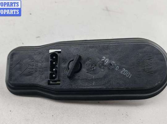 купить Плата фонаря заднего правого на BMW 5 E39 (1995-2003)