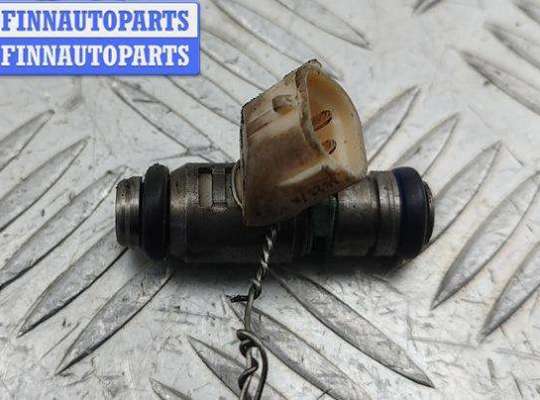 купить Форсунка топливная на Volkswagen Golf-5