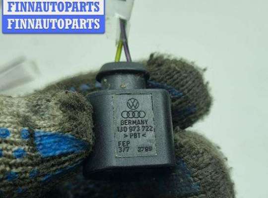 купить Разъем (фишка) проводки на Volkswagen Passat B5+ (GP)
