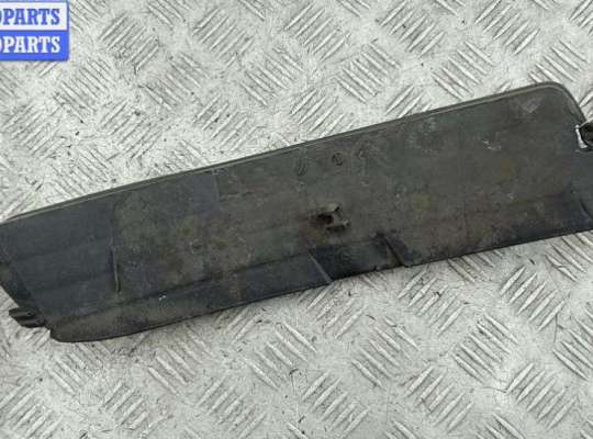 купить Решётка (заглушка) в бампер на Audi A4 B5 (1994-2001)