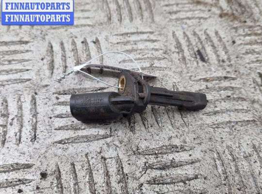 Датчик ABS задний VG2626122 на Volkswagen Touran