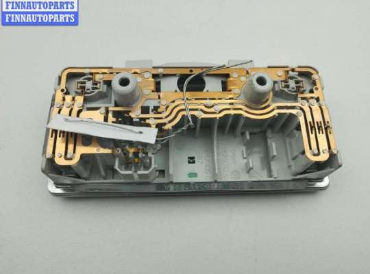 купить Фонарь салонный (плафон) на Volkswagen Golf-4