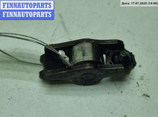 Коромысло клапана (рокер) VG2391061 на Volkswagen Golf-4