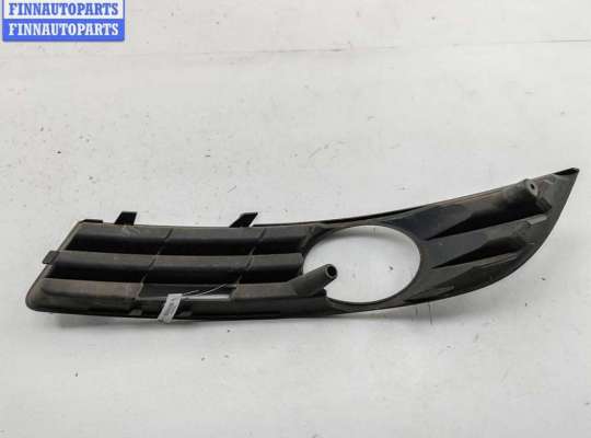 купить Решётка (заглушка) в бампер на Volkswagen Passat B6