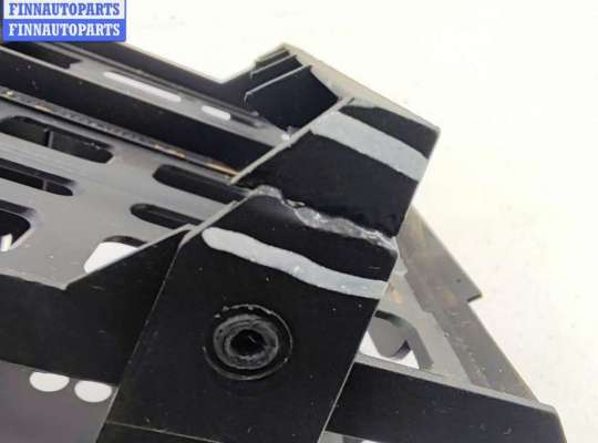 купить Рамка магнитолы на Volkswagen Sharan (2000-2010)