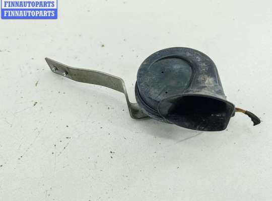 Сигнал (клаксон) AU1717813 на Audi A4 B6 (2001-2004)