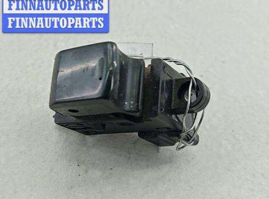 Кнопка стеклоподъемника переднего правого NS968926 на Nissan Note