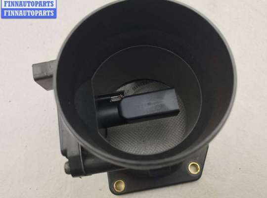 купить Расходомер (измеритель потока воздуха) на Volkswagen Passat B5+ (GP)