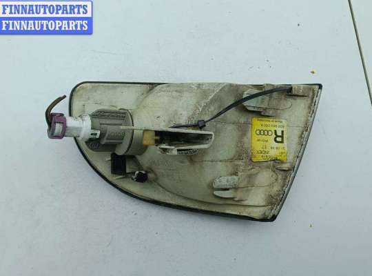 купить Поворотник (указатель поворота) правый на Audi A4 B5 (1994-2001)