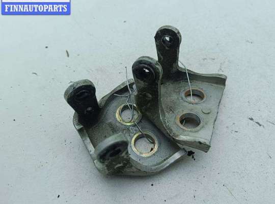 купить Петля двери передней левой на Peugeot 307