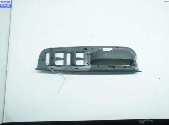 купить Ручка двери внутренняя передняя левая на Volkswagen Sharan (2000-2010)
