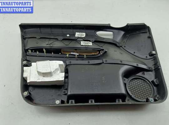 купить Обшивка двери передней правой (дверная карта) на Peugeot 307