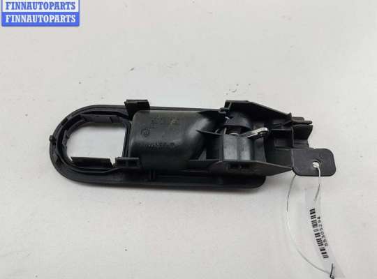 купить Ручка двери внутренняя передняя левая на Volkswagen Passat B5