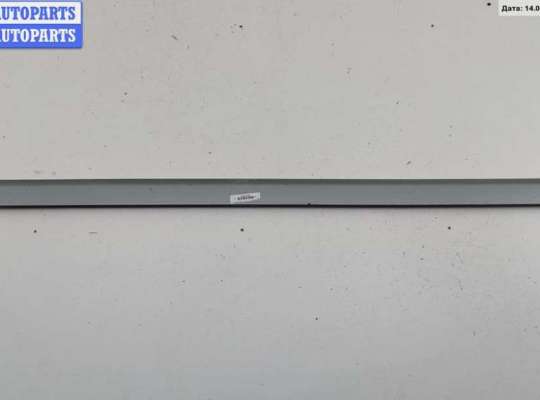 Молдинг двери передней правой FO1858095 на Ford S-Max