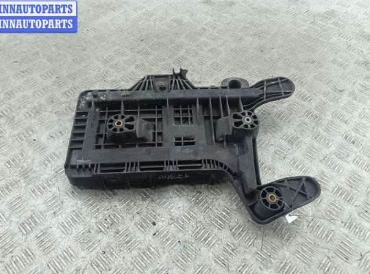 купить Кожух аккумулятора (короб АКБ) на Skoda Octavia mk2 (A5 1Z) 2004-2013