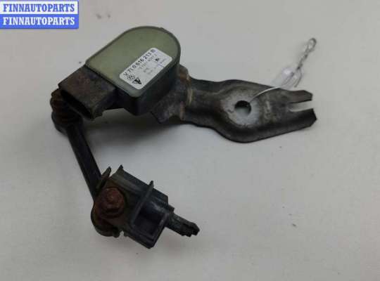 купить Датчик клиренса на Audi Q7 4L (2005-2015)