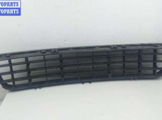 купить Решётка (заглушка) в бампер на Audi A6 C5 (1997-2005)