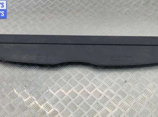 Шторка багажника OP2384465 на Opel Zafira B (2004-2014)