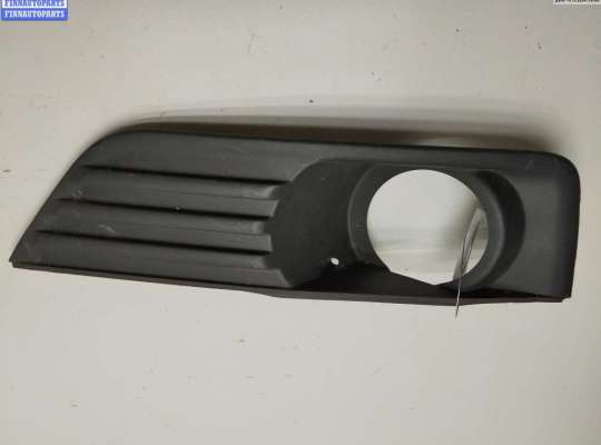 купить Рамка фары противотуманной правой на Ford Focus II (2004-2011)