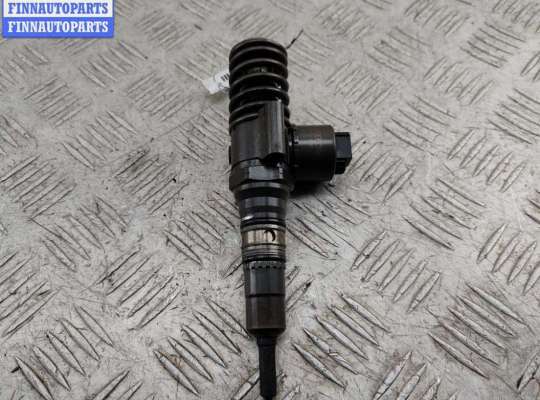 Форсунка топливная на Audi A3 (8P)