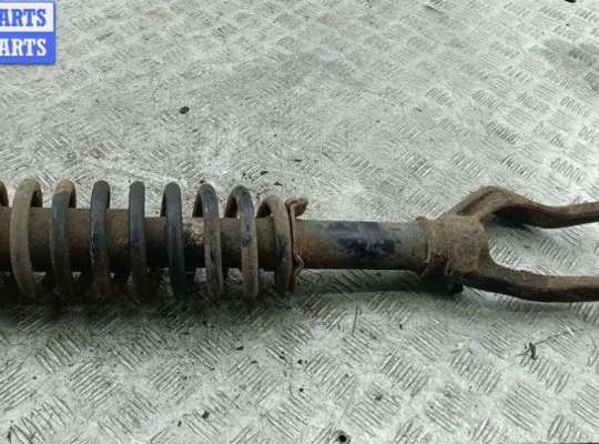 купить Стойка подвески передняя правая на Honda CR-V (1995-2001)