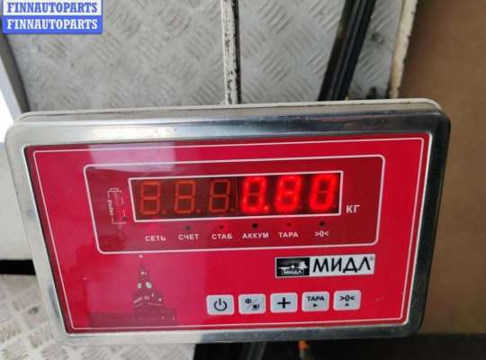 Уплотнитель стекла на Volkswagen Golf IV (1J)