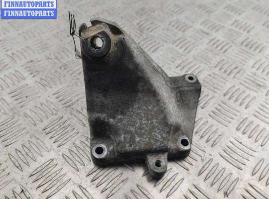 купить Кронштейн двигателя опорный на Mercedes CLS-Class C219 (2004-2010)