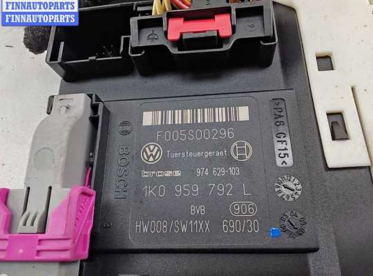 купить Моторчик стеклоподъемника передний правый на Volkswagen Passat B6