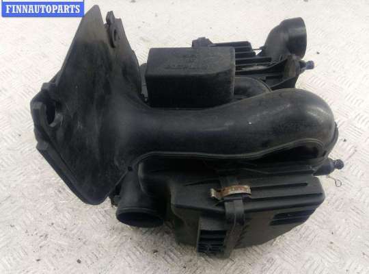 Корпус воздушного фильтра MZ463447 на Mazda CX-7