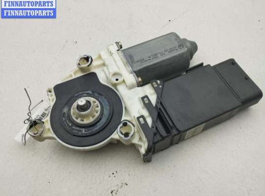 купить Моторчик стеклоподъемника передний левый на Volkswagen Golf-4