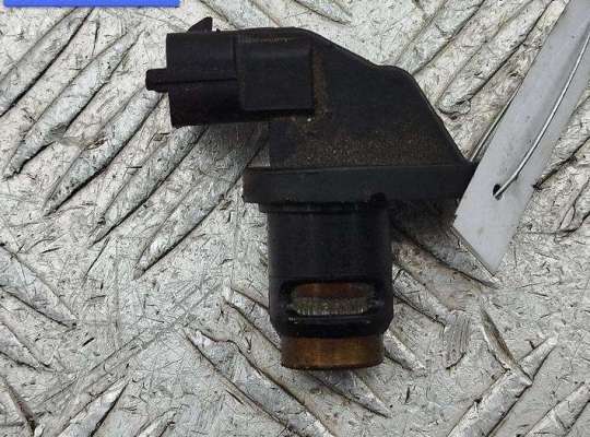 купить Датчик положения распредвала на Mercedes C-Class W203 (2000-2006)