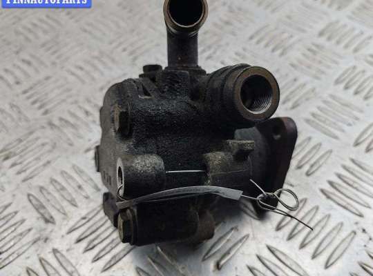 купить Насос гидроусилителя руля на Volkswagen Passat B5