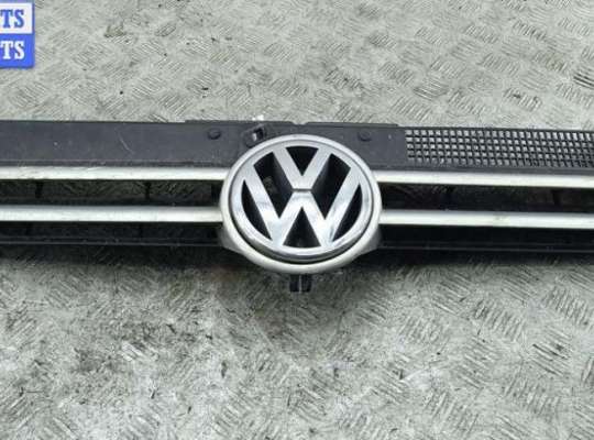 купить Решетка радиатора на Volkswagen Golf-4