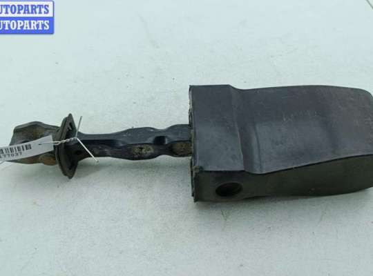 купить Ограничитель открывания двери передней на Skoda Roomster