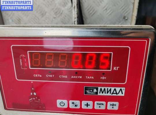 купить Ус под фару левый на Audi 80 B4 (1991-1996)