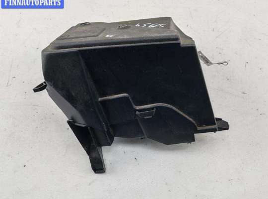 купить Корпус блока предохранителей на Renault Scenic II (2003-2009)