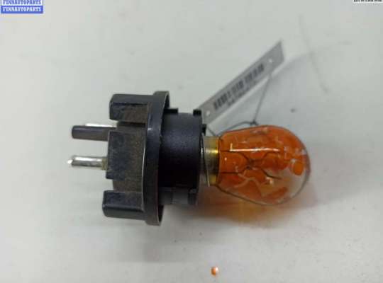 Патрон лампы указателя поворота MB1482995 на Mercedes A-Class W168 (1997-2004)